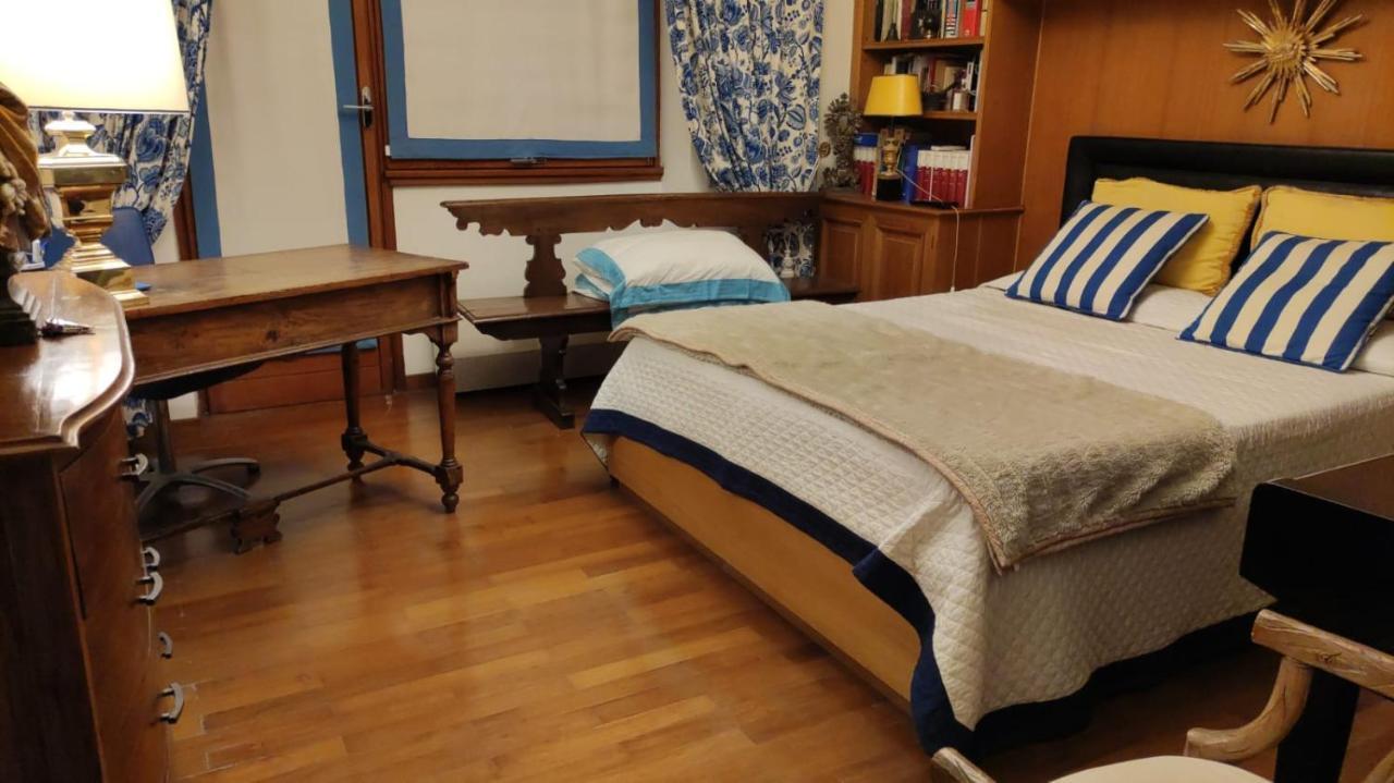 Villa Wurth Al Gianicolo B&B Рим Экстерьер фото
